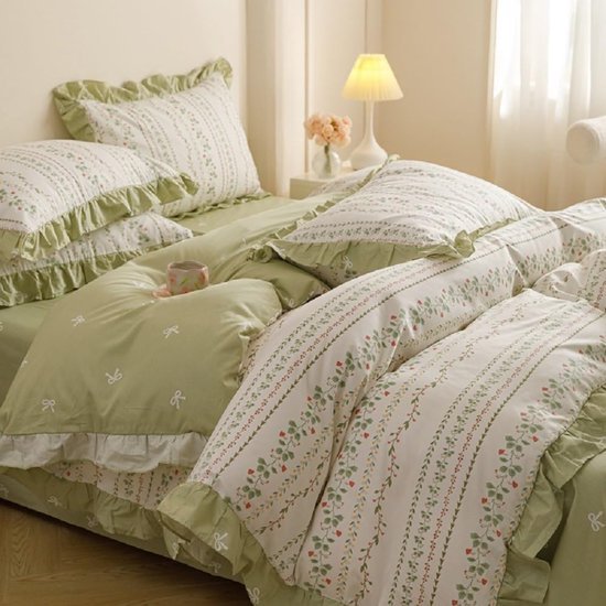 Ibenzoa® Omkeerbaar microvezel beddengoedset met ruches en bloemenpatroon 135 x 200 cm