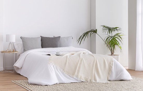 Unyqoos ® Veelzijdige Crèmekleurige Deken met Visgraatpatroon voor Bed en Bank, 125 x 180 cm Unyqoos ® Veelzijdige Crèmekleurige Deken met Visgraatpatroon voor Bed en Bank, 125 x 180 cm