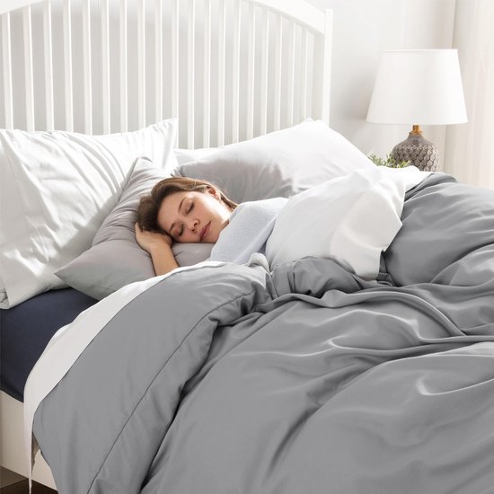 Unyqoos® Beddengoedset in Neutrale Grijstinten van 200 x 200 cm met Ritssluiting voor Comfort en Stijl