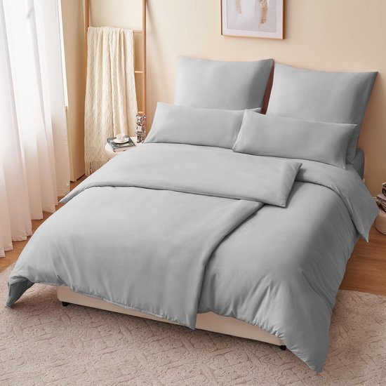 Unyqoos® Stijlvolle en Comfortabele Grijze Microvezel Dekbedovertrekset voor Alle Seizoenen