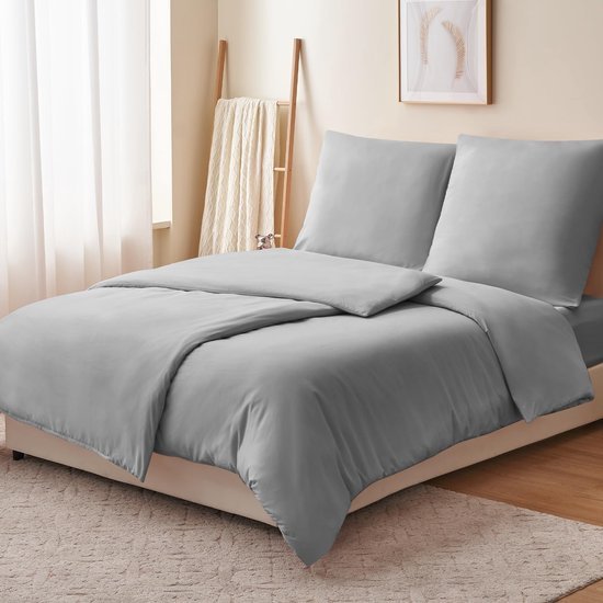 Unyqoos® Stijlvolle en Comfortabele Grijze Microvezel Dekbedovertrekset voor Alle Seizoenen