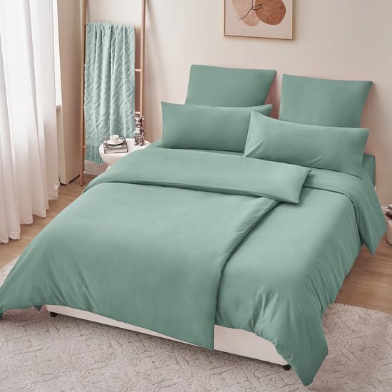 Unyqoos® Beddengoed Set van Microvezel in Saliegroen met Strijkvrije Eigenschappen voor Luxe Comfort
