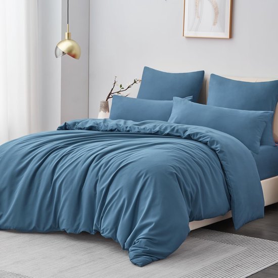 550x550-11179.jpg Unyqoos® Zacht en Strijkvrij Beddengoedset van Microvezel met Ritssluiting in Blauw