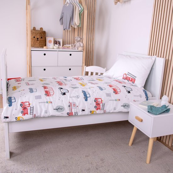 550x550-11352.jpg Unyqoos® Zacht en Omkeerbaar Kinderbeddengoed met Voertuigenmotief van Katoenflanel
