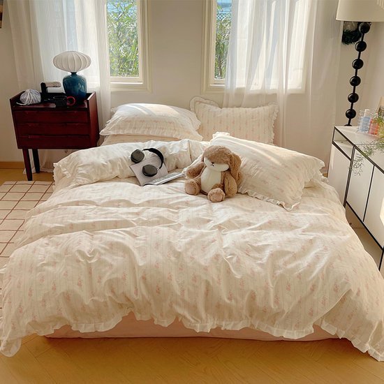 550x550-11381.jpg Unyqoos® Stijlvolle katoenen beddenset met bloemenmotief en ruches voor dames