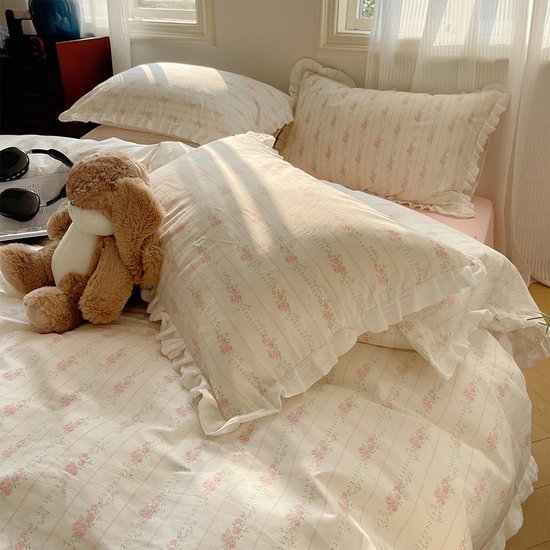 550x550-11383.jpg Unyqoos® Stijlvolle katoenen beddenset met bloemenmotief en ruches voor dames