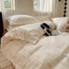 550x550-11387.jpg Unyqoos® Stijlvolle katoenen beddenset met bloemenmotief en ruches voor dames