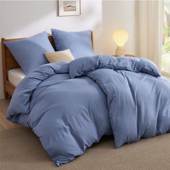 550x550-11740.jpg Unyqoos® Ultrazachte beddengoedset van microvezel in leiblauw met ritssluiting
