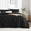 550x550-11911.jpg Unyqoos® Zwarte comforter met knijpvouwen en kussenslopen voor een stijlvolle slaapkamer
