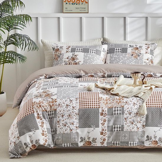 Unyqoos® Drie-delige beddengoedset met omkeerbaar microvezel patchwork ontwerp
