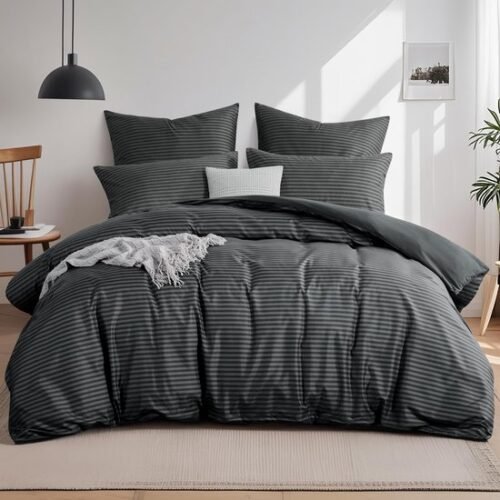 Unyqoos® Stijlvol en comfortabel beddengoed met gestreept patroon voor ultiem slaapgenot
