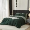 Unyqoos® Luxe omkeerbaar beddengoed in donkergroen en saliegroen met ritssluiting