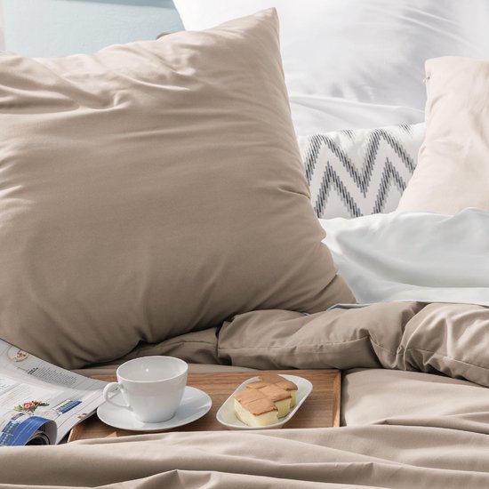 Unyqoos® Zachte en Ademende Beddengoedset van Microvezel met Ritssluiting
