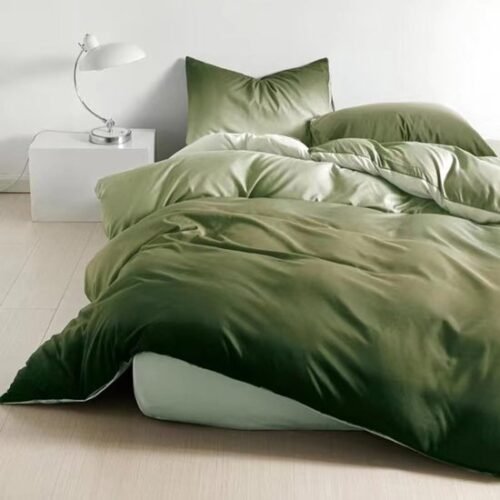 550x550-12458.jpg Unyqoos® Strijkvrij beddengoedset met groene bossen ontwerp en ritssluiting
