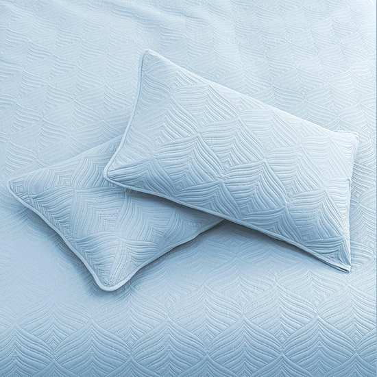 Unyqoos® Stijlvolle 4-Seizoenen Bedsprei Set Met Luxe Reliëfpatroon Inclusief Kussenslopen 220 x 240 cm Blauw