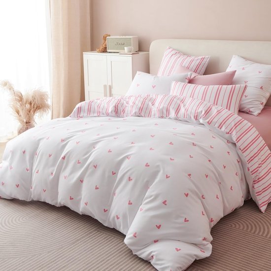 550x550-12661.jpg Unyqoos® Stijlvol omkeerbaar microvezel dekbedovertrek met hartjespatroon en kussensloop