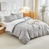 Unyqoos® Complete vierdelige beddengoedset in grijs en wit voor optimaal slaapcomfort