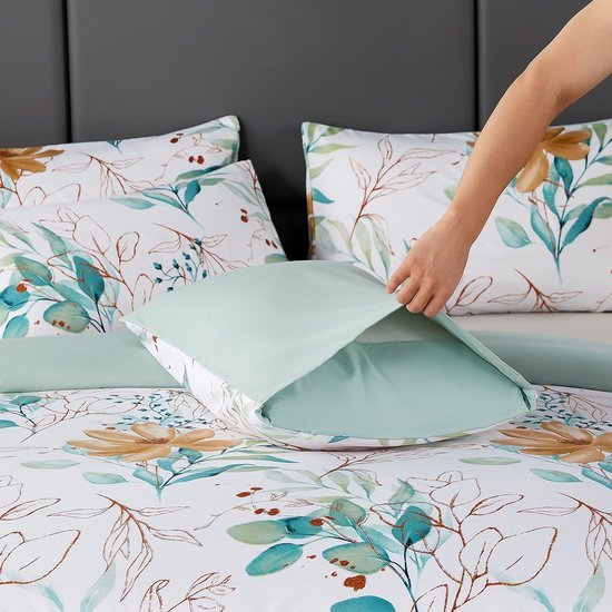 Unyqoos® beddengoedset met bladpatroon inclusief kussen- en dekbedovertrek