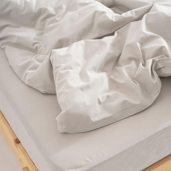 Unyqoos® Ademend lichtgrijs dekbedovertrek met kussensloop voor ultiem comfort