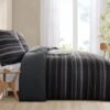 Unyqoos® Comfortabele en ademende beddengoedset met strepenpatroon en ritssluiting