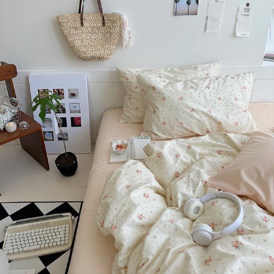 Unyqoos® Elegant dekbedovertrek met bloemmotief en kussensloop van zachte microvezel