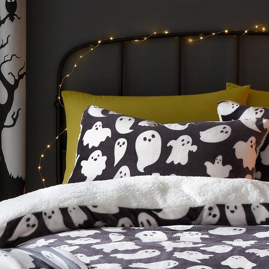 550x550-13100.jpg Unyqoos® Omkeerbaar fleece beddengoed met schattige spookprint voor tweepersoonsbed