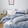 Unyqoos® Omkeerbare dekbedovertrekset in blauw-wit geometrisch patroon van microvezel 155 x 220