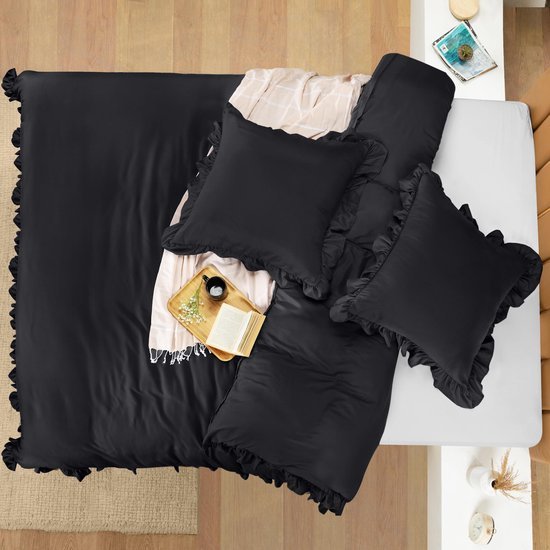 550x550-13918.jpg Unyqoos® Zacht en stijlvol zwart microvezel dekbedovertrek met ruches en kussenslopen
