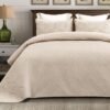 Unyqoos® Elegante Microvezel Bedsprei Set met Kussenslopen en Reliëfpatroon voor Alle Seizoenen
