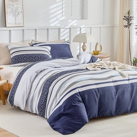 Unyqoos® Comfortabel en Onderhoudsvriendelijk Beddengoed 3-delige Set met Blauw Strepenpatroon