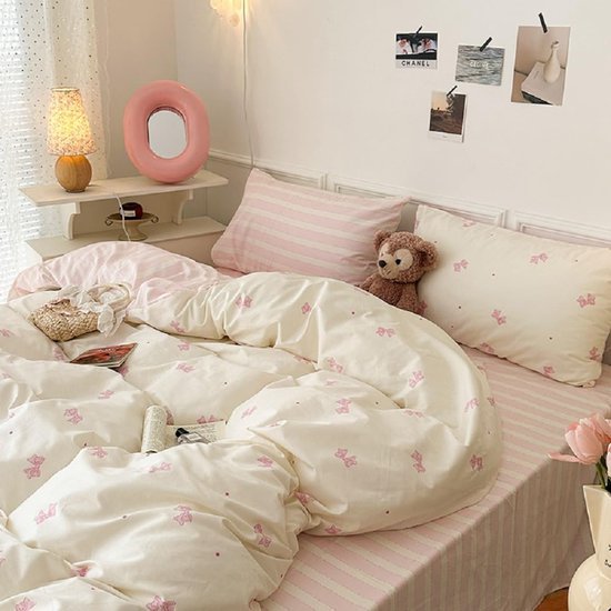 550x550-14455.jpg Unyqoos® Roze en wit gestreept beddengoed voor meisjes met strikken en ritssluiting