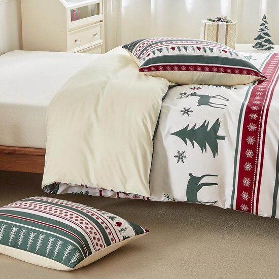Unyqoos® Sfeervolle kerstbeddenset met kerstboommotief en kussenslopen