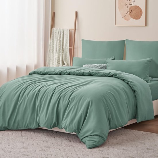Unyqoos® Comfortabel saliegroen beddengoed van microvezel met ritssluiting en kussenslopen