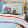 Unyqoos® Kinderbeddengoedset met boerderijdieren en tractoren, omkeerbaar ontwerp