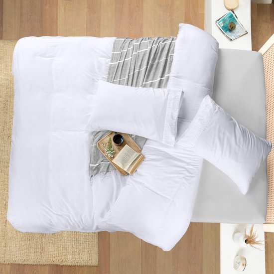 Unyqoos® Luxe Microvezel Beddengoedset 200x200 cm met Kussenslopen in Wit