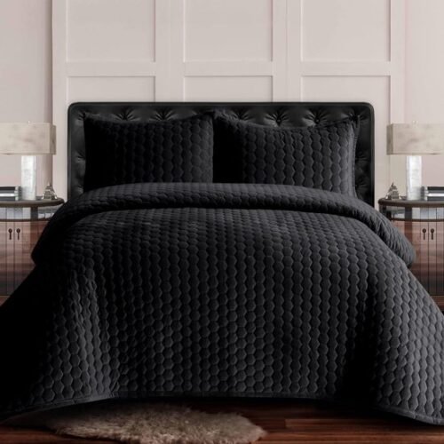 Unyqoos® Luxe driedelig beddengoedset met gewatteerde deken en kussenhoezen