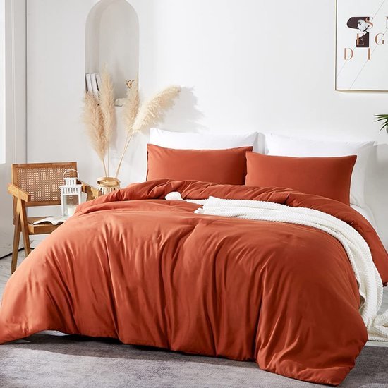 Unyqoos® Terracotta Luxe Microvezel Beddengoedset met Ritssluiting en Effen Design voor Comfort
