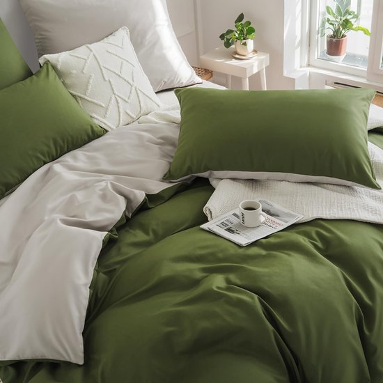 Unyqoos® Ademend katoenen dekbedovertrek met kussensloop in olijfgroen en beige