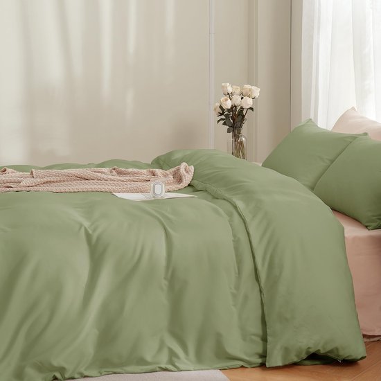 550x550-15078.jpg Unyqoos® Zachte en Onderhoudsvriendelijke Beddengoedset van Microvezel voor Comfortabele Nachtrust