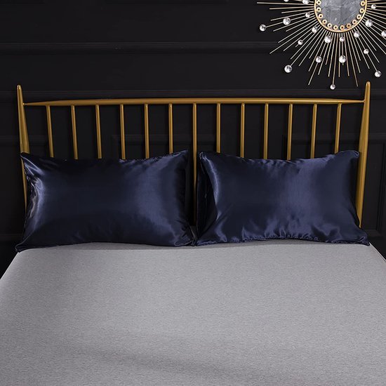 Unyqoos® Glanzend hoeslaken set met kussenslopen in navy blauw voor matrassen