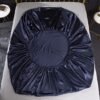 Unyqoos® Glanzend hoeslaken set met kussenslopen in navy blauw voor matrassen