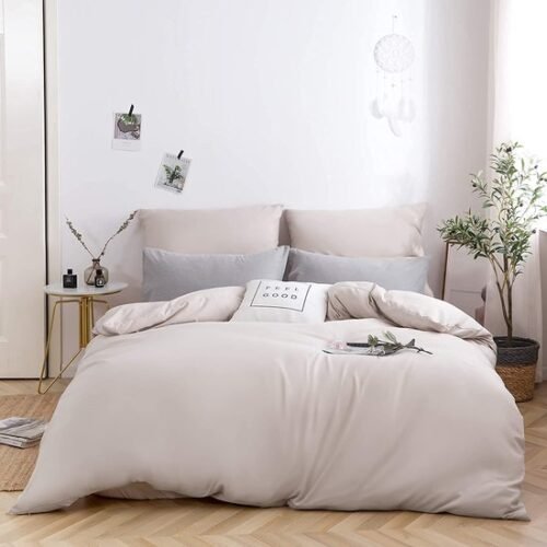 550x550-15558.jpg Unyqoos® Vierdelig Beddengoed Set van Microvezel met Ritssluiting in Beige Kleur