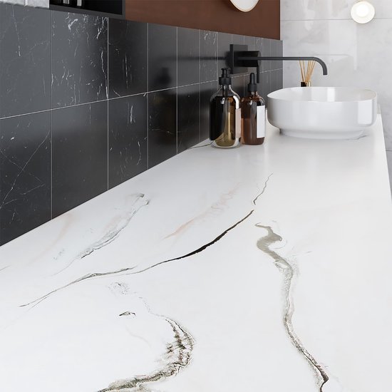Unyqoos® Zelfklevende waterdichte folie voor keuken en meubels in marmerlook 40 cm x 2 m