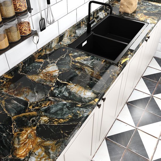 Unyqoos® Zelfklevend marmerlook behang in zwart en goud voor keuken en badkamer