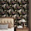 550x550-17592.jpg Unyqoos® Zelfklevend donker bloemenbehang met romantische rozen en wilde bladeren