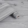 Unyqoos® Zelfklevende Grijze Houtnerf Meubelfolie voor Rustieke Interieurdecoratie, 40 x 3 m