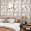 550x550-18027.jpg Unyqoos® Zelfklevend bloemenbehang in beige-goudgrijs voor stijlvolle interieurdecoratie
