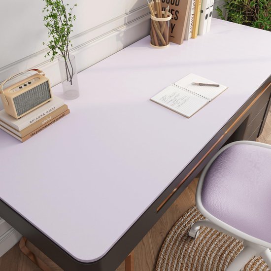 Unyqoos® Folie voor meubels in zachte lila tint met zelfklevende functie voor veelzijdig gebruik