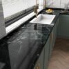 550x550-18651.jpg Unyqoos® Zelfklevende marmerlook folie in smaragdgroen voor meubels en muren
