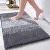 Unyqoos® Luxueuze Antislip Badmat met Hoog Absorberend Vermogen voor Comfort en Veiligheid in de Badkamer